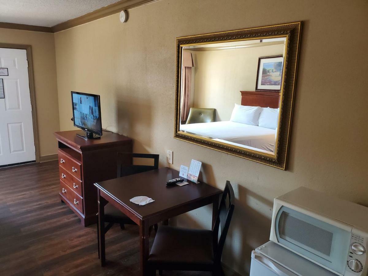 Colonial House Motel 鸽子谷 外观 照片